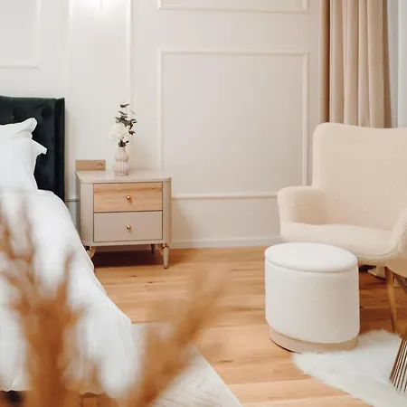 Fabulous And Fancy Center Designer Cluj-Napoca