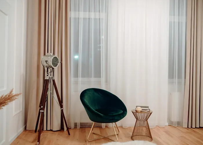 Fabulous And Fancy Center Designer Kolozsvár