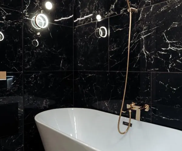 Fabulous And Fancy Center Designer * Kolozsvár