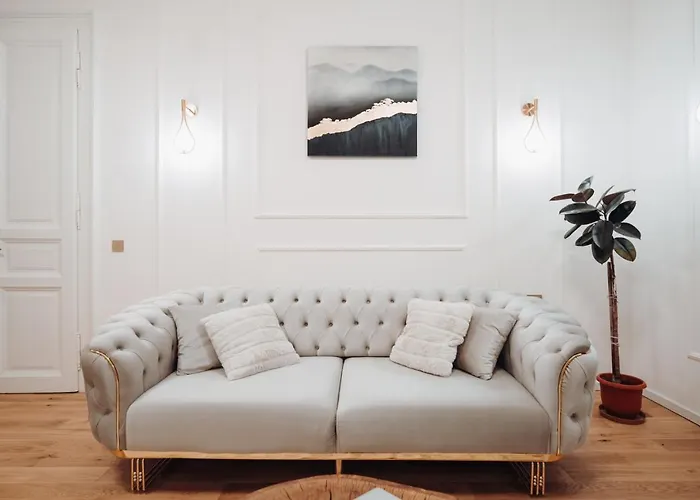 Fabulous And Fancy Center Designer